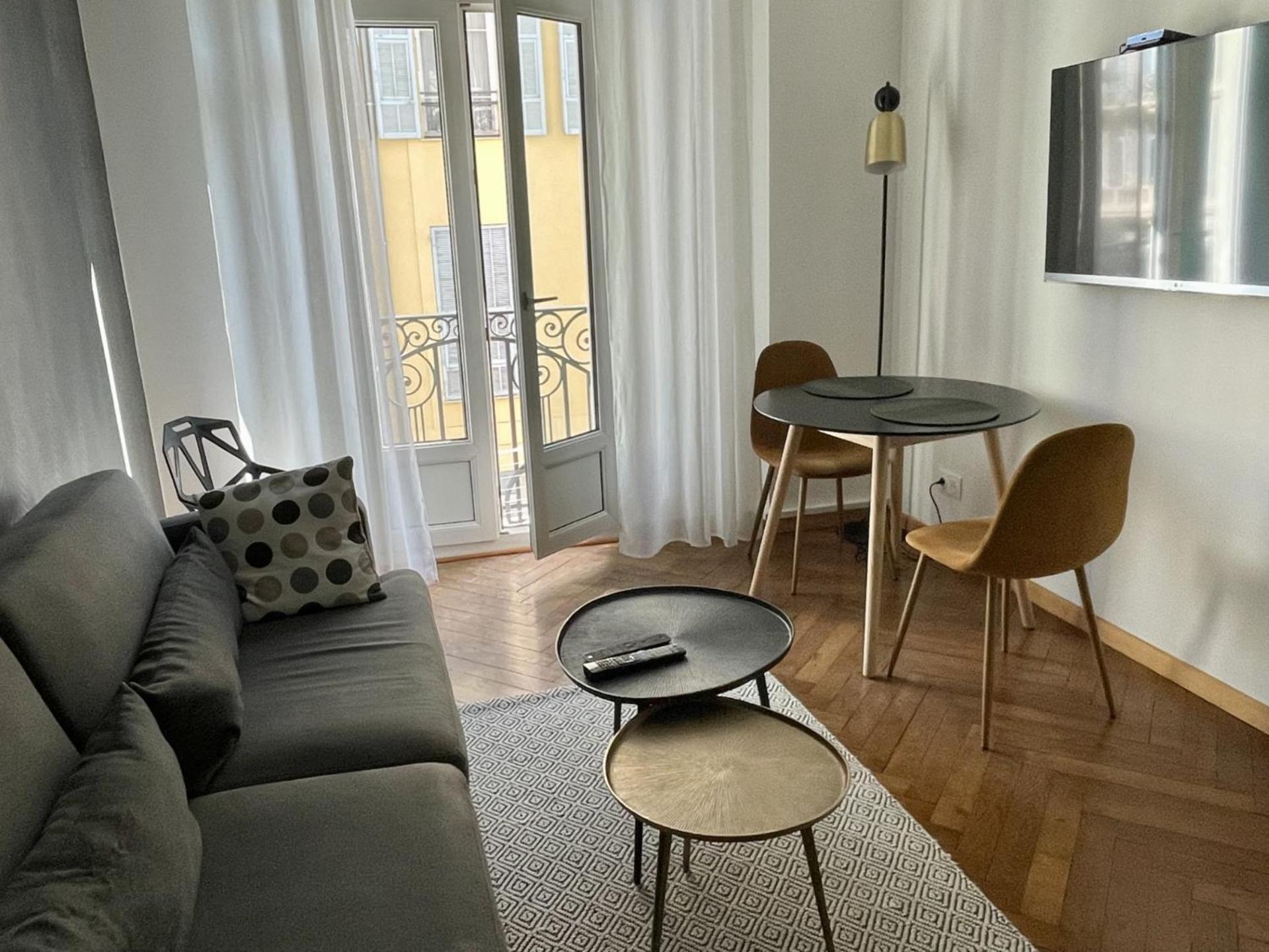 Superbe Appartement Au Coeur De นีซ ภายนอก รูปภาพ